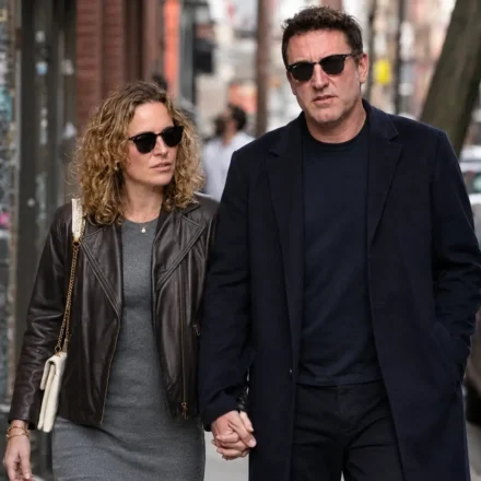 lee mack wife